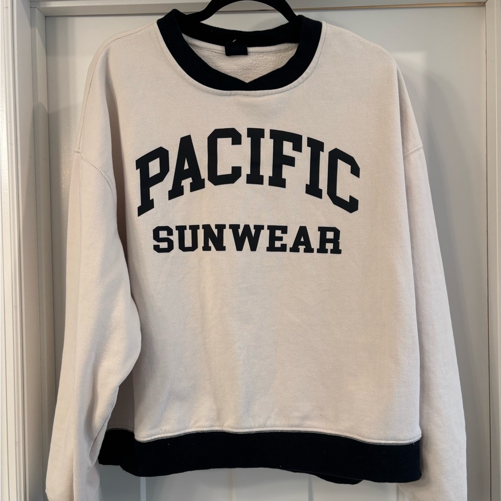 PacSun Black and Cream Sweatshirt - Size Large
